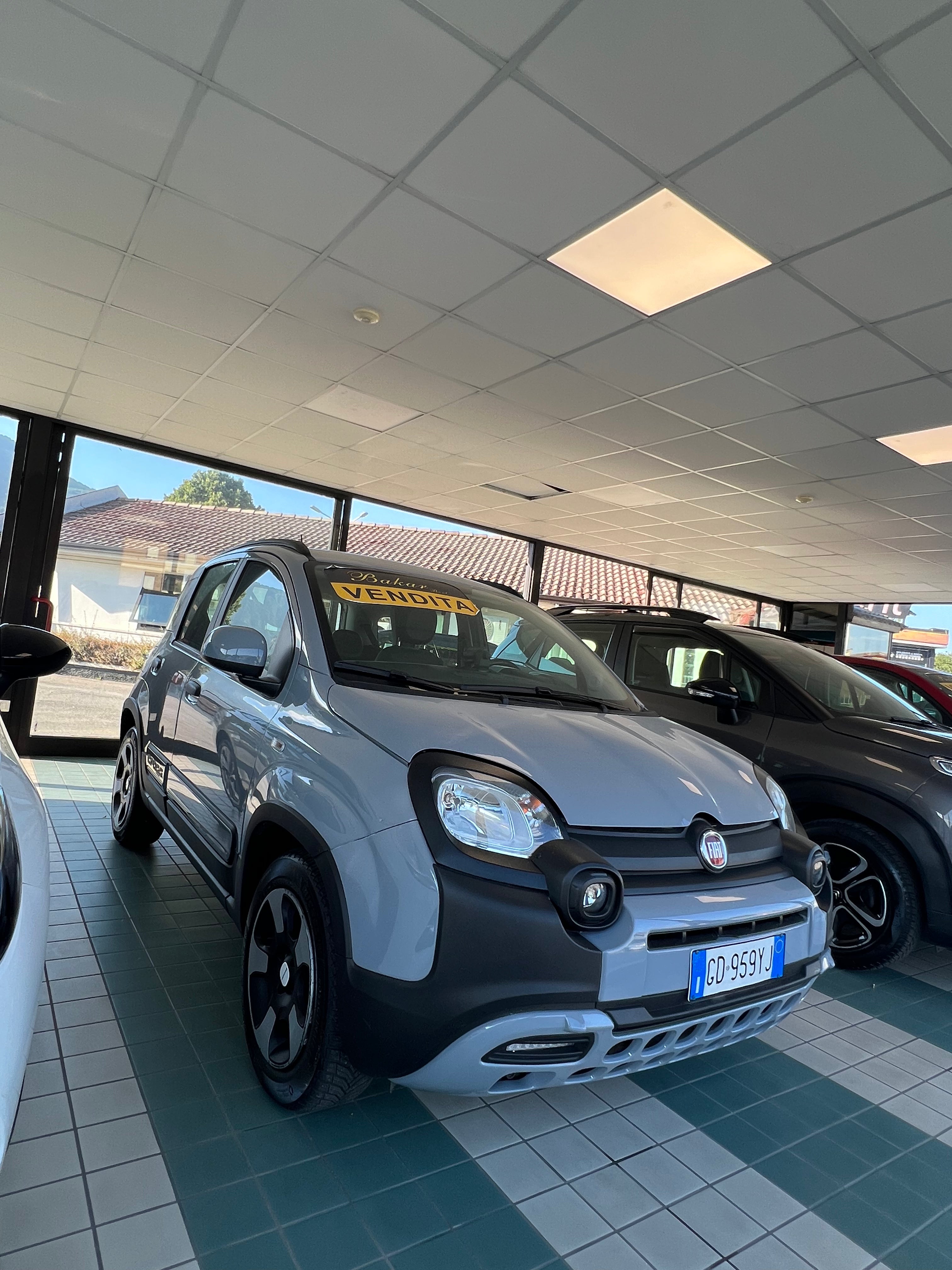 Fiat Panda Cross 1.0 HYBRID 70 CV